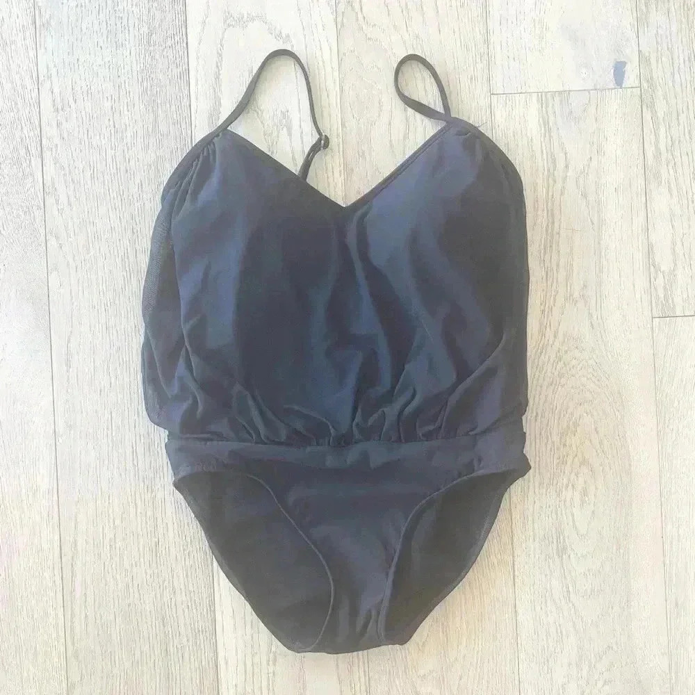 Shape fx one piece swimsuit black size 8